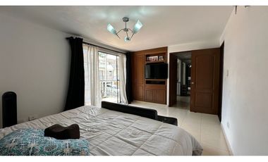 Hermosa Casa Esquinera, sector Jardín av Sur