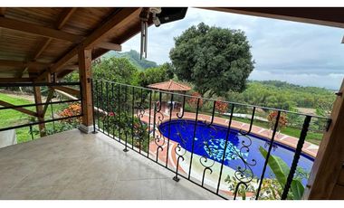 Extraordinaria casa campestre en Combia, pereira risaralda