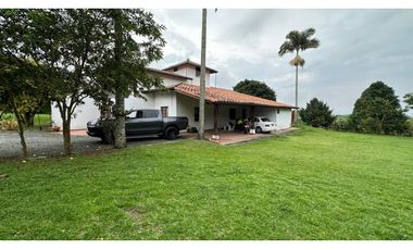 Extraordinaria casa campestre en Combia, pereira risaralda