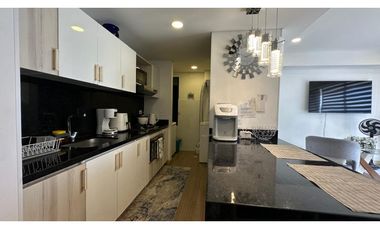 Moderno Apartamento en edificio nuevo en la Avenida Sur