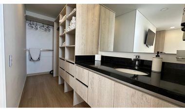 Moderno Apartamento en edificio nuevo en la Avenida Sur