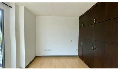 Extraordinaria casa remodelada en Belmonte Conjunto Residencial con 110 m2 y 3 alcobas. Pereira - Colombia.