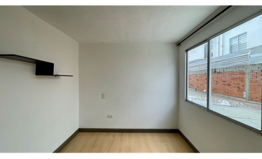 Extraordinaria casa remodelada en Belmonte Conjunto Residencial con 110 m2 y 3 alcobas. Pereira - Colombia.