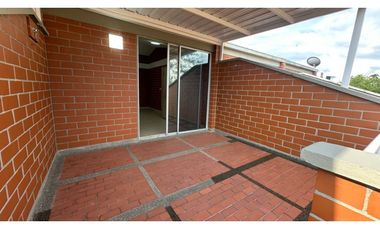 Extraordinaria Casa en Sector Mercasa - Pereira.