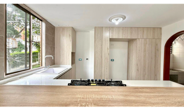 Extraordinario apartamento con ascensor privado en venta. Pereira, Pinares.
