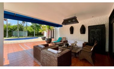 Hermosa casa en Condominio en Cerritos. Pereira-Colombia.