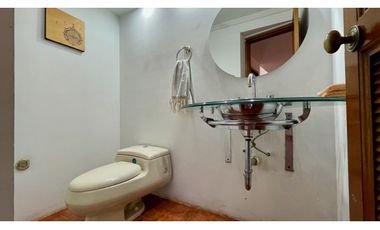 Hermosa casa en Condominio en Cerritos. Pereira-Colombia.