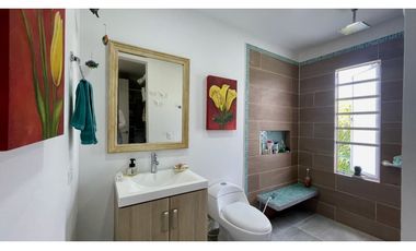 Extraordinaria casa campestre de un solo nivel en Las Margaritas Condominio Campestre. Combia. Pereira - Colombia.