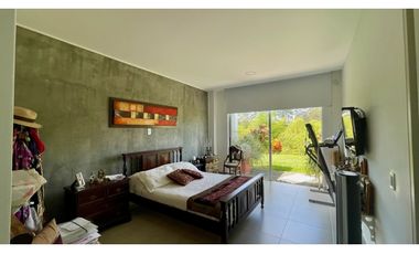 Extraordinaria casa campestre de un solo nivel en Las Margaritas Condominio Campestre. Combia. Pereira - Colombia.