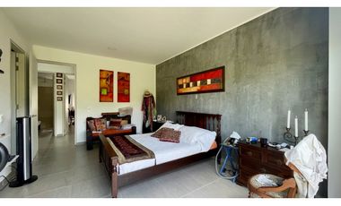 Extraordinaria casa campestre de un solo nivel en Las Margaritas Condominio Campestre. Combia. Pereira - Colombia.