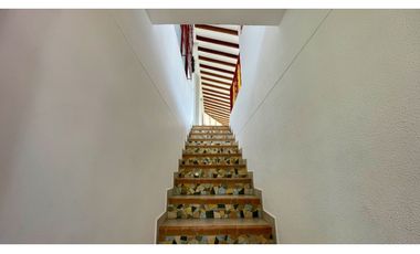 Majestuosa casa campestre vía Alcala ideal para Hotel Campestre. Hacienda Cafetera. Pereira - Colombia.