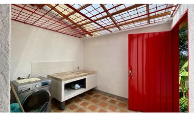 Majestuosa casa campestre vía Alcala ideal para Hotel Campestre. Hacienda Cafetera. Pereira - Colombia.