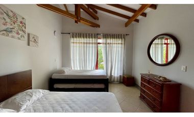 Majestuosa casa campestre vía Alcala ideal para Hotel Campestre. Hacienda Cafetera. Pereira - Colombia.