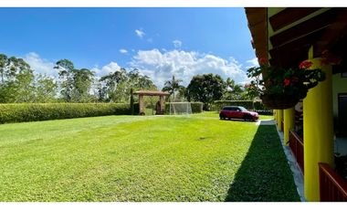 Majestuosa casa campestre vía Alcala ideal para Hotel Campestre. Hacienda Cafetera. Pereira - Colombia.