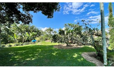 Majestuosa casa campestre vía Alcala ideal para Hotel Campestre. Hacienda Cafetera. Pereira - Colombia.