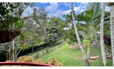 Majestuosa casa campestre vía Alcala ideal para Hotel Campestre. Hacienda Cafetera. Pereira - Colombia.