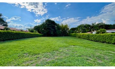 Magnífico terreno plano en el Tigre Condominio Campestre con bosque nativo. Cerritos. Pereira - Colombia