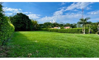 Magnífico terreno plano en el Tigre Condominio Campestre con bosque nativo. Cerritos. Pereira - Colombia