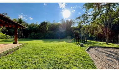 Magnífico terreno plano en el Tigre Condominio Campestre con bosque nativo. Cerritos. Pereira - Colombia