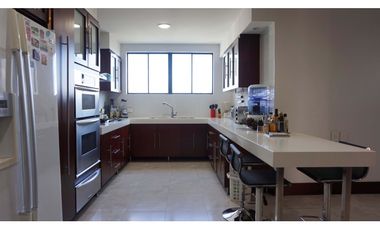 Majestuoso apartamento en Cabo Marzo. Pinares. Pereira - Colombia.