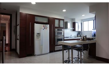 Majestuoso apartamento en Cabo Marzo. Pinares. Pereira - Colombia.