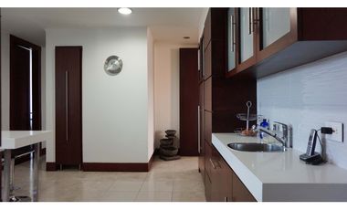 Majestuoso apartamento en Cabo Marzo. Pinares. Pereira - Colombia.