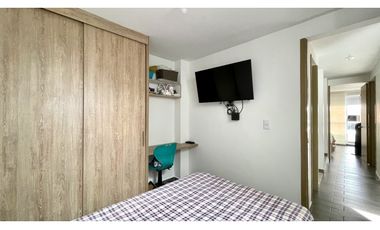 Extraordinaria casa remodelada de 151 m2 en Reservas del Campo. Galicia. Pereira - Colombia.