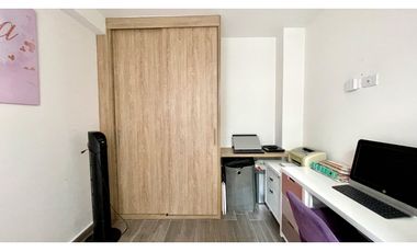 Extraordinaria casa remodelada de 151 m2 en Reservas del Campo. Galicia. Pereira - Colombia.