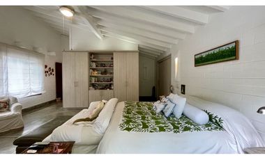 Magnifica casa en la Calabria condominio campestre. Pereira-Colombia