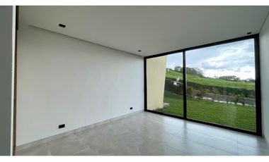 Extraordinaria casa moderna en el eje cafetero, Santa rosa.Pereira-Colombia.