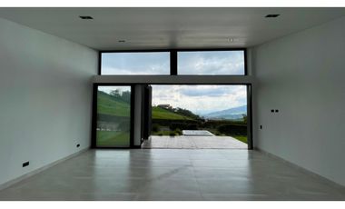 Extraordinaria casa moderna en el eje cafetero, Santa rosa.Pereira-Colombia.