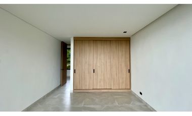 Extraordinaria casa moderna en el eje cafetero, Santa rosa.Pereira-Colombia.