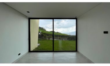 Extraordinaria casa moderna en el eje cafetero, Santa rosa.Pereira-Colombia.