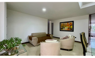 Extraordinario apartamento en Pinares con 100 m2 2 parqueaderos y cuarto útil. Pereira - Colombia