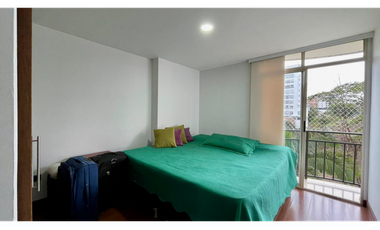 Extraordinario apartamento en Pinares con 100 m2 2 parqueaderos y cuarto útil. Pereira - Colombia
