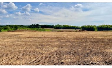 Lotes en Malabar. Lagos de Malabar Condominio Campestre. Malabar. Pereira - Colombia.	Lotes desde 1917 m2.