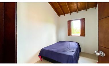 Casa campestre con piscina y de un solo nivel en Combia