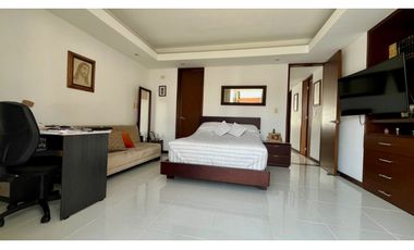 Hermosa casa medianera en venta la Villa Olimpica. Pereira.