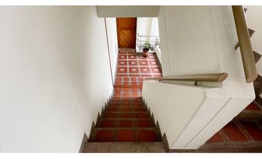 Extraordinario apartamento en Los Alpes con 141 m2. Pereira - Colombia. Pinares.
