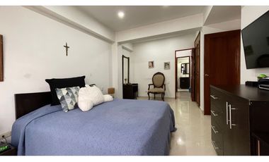 Extraordinario apartamento en Los Alpes con 141 m2. Pereira - Colombia. Pinares.