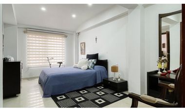 Extraordinario apartamento en Los Alpes con 141 m2. Pereira - Colombia. Pinares.