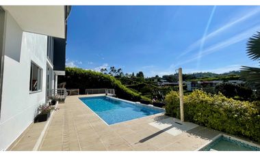 Maravilloso casa campestre en las margaritas condominio campestre.Cerritos.Pereira-Colombia