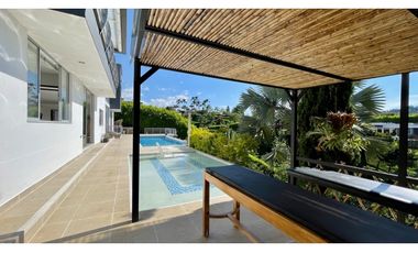 Maravilloso casa campestre en las margaritas condominio campestre.Cerritos.Pereira-Colombia