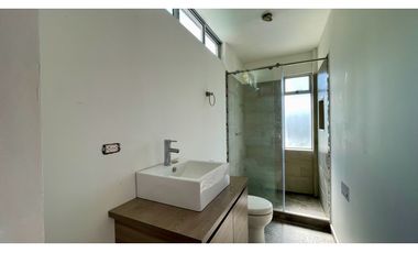 Maravilloso casa campestre en las margaritas condominio campestre.Cerritos.Pereira-Colombia