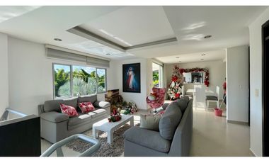 Maravilloso casa campestre en las margaritas condominio campestre.Cerritos.Pereira-Colombia