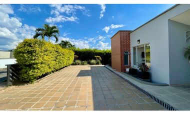 Maravilloso casa campestre en las margaritas condominio campestre.Cerritos.Pereira-Colombia