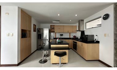 Extraordinara Casa en conjunto cerrado, sector la villa Pereira