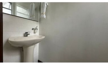 Extraordinara Casa en conjunto cerrado, sector la villa Pereira