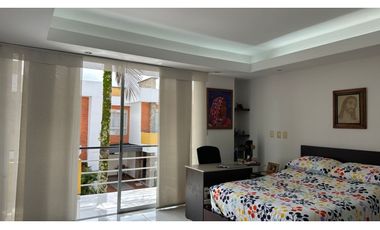Extraordinara Casa en conjunto cerrado, sector la villa Pereira