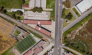 Edificio Mixto en Venta en Nueva Serratón